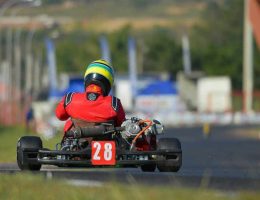 לימסול עם ילדים - פעילות קרטינג