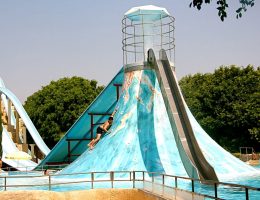 פארק המים בפאפוס, קפריסין